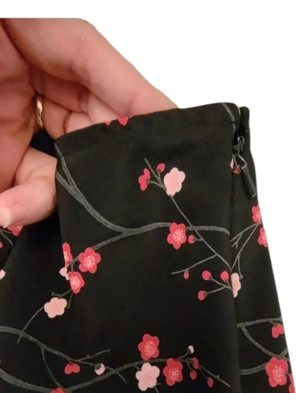Vintage 90s Y2K Express Skirt Size 9/10 Black Pink Floral Cherry Blossom A-Line